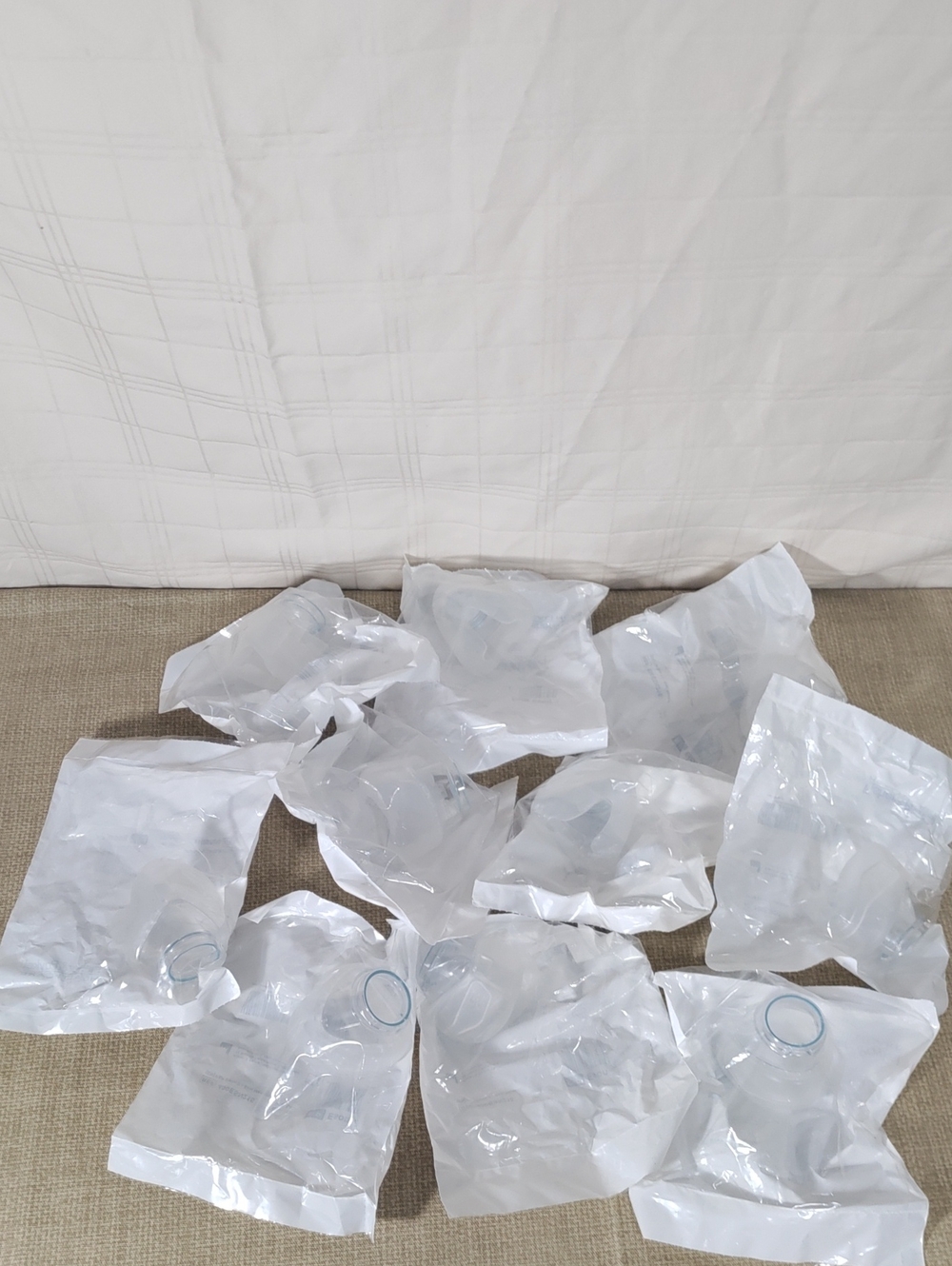 Fisher & Paykel Size Medium Nasal Cushions Lot of 10 Eson 2 400ESN215